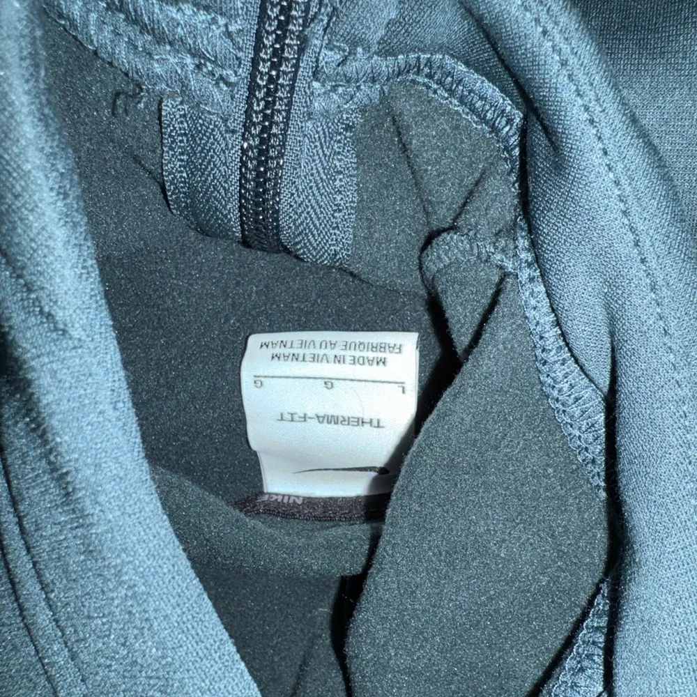 Nike Forest Green Full-Zip Hoodie - Picture 4 of 4